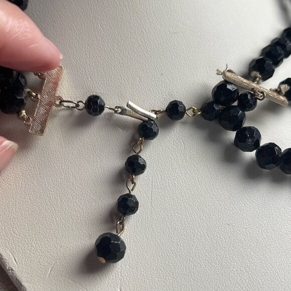 Vintage Midcentury 3 strand black faceted acrylic beads Hong Kong . - Picture 5 of 8